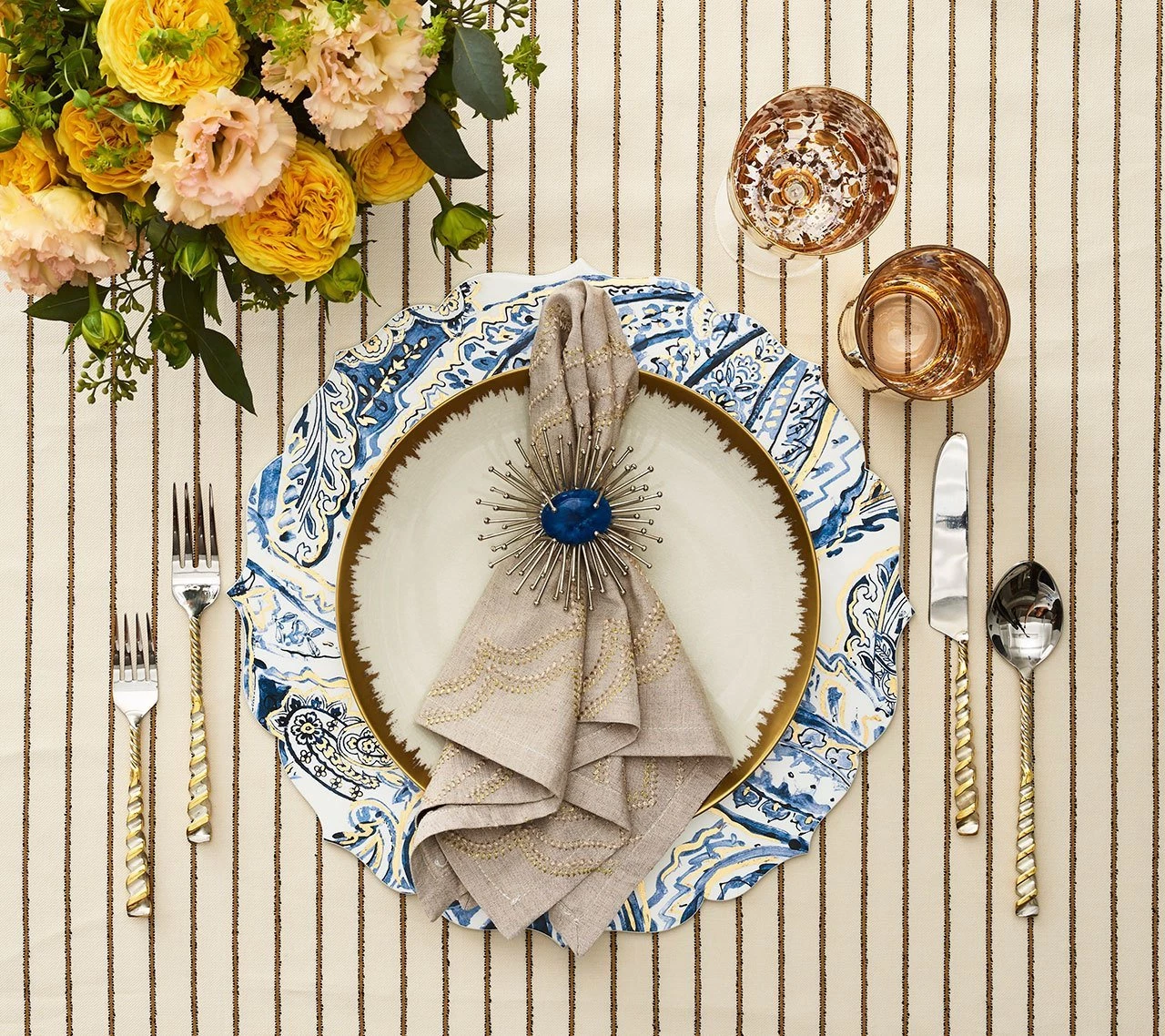Kim Seybert Paisley Placemat In White, Navy & Gold, Set Of 4 Placemats