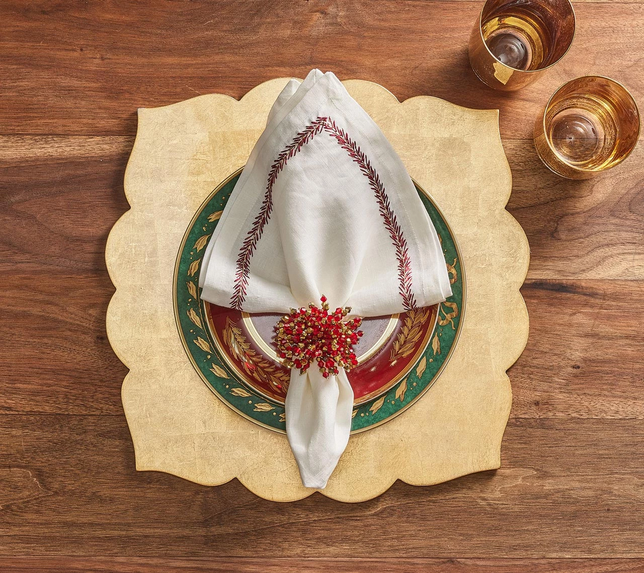 Kim Seybert Jardin Napkin In White & Red, Set Of 4 Napkins