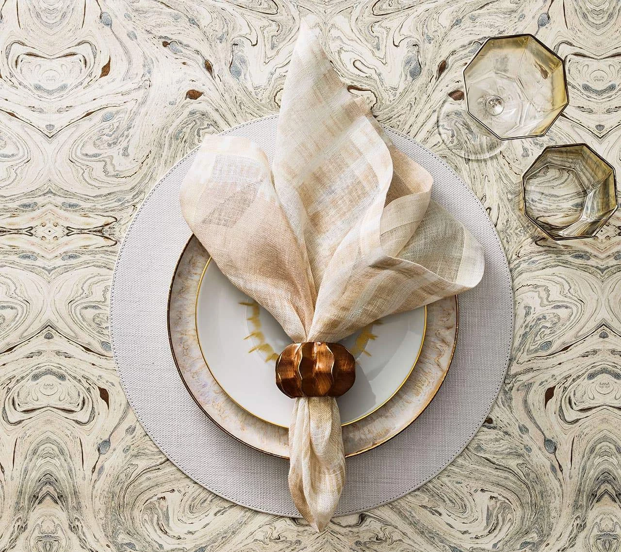 Kim Seybert Twist Napkin Ring In Brown & Gold, Set Of 4