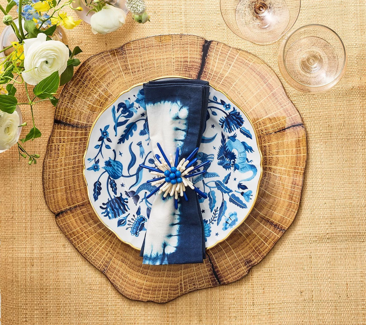 Kim Seybert Capri Napkin Ring In Navy & White, Set Of 4