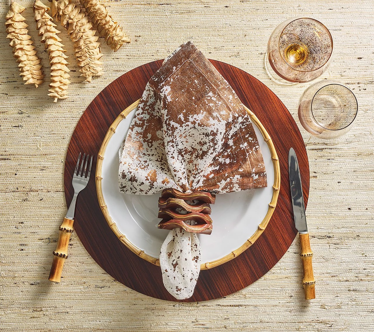 Kim Seybert Metafoil Napkin In White & Bronze, Set Of 4 Napkins