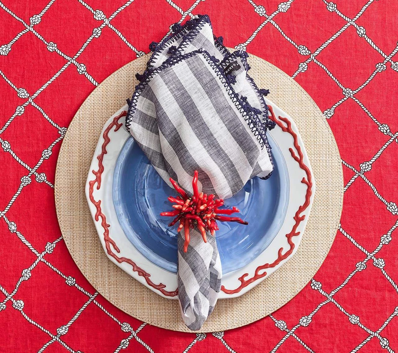 Kim Seybert Napkins Linea Napkin In White & Navy, Set Of 4