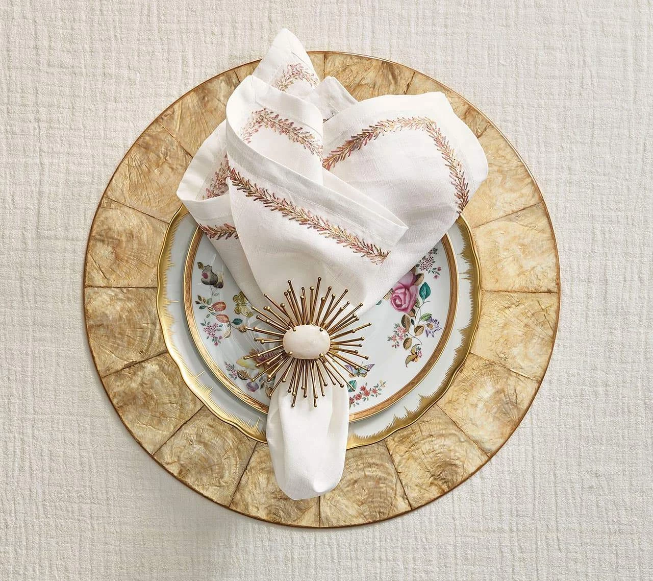 Kim Seybert Flare Napkin Ring In Gold, Set Of 4 Napkin Rings