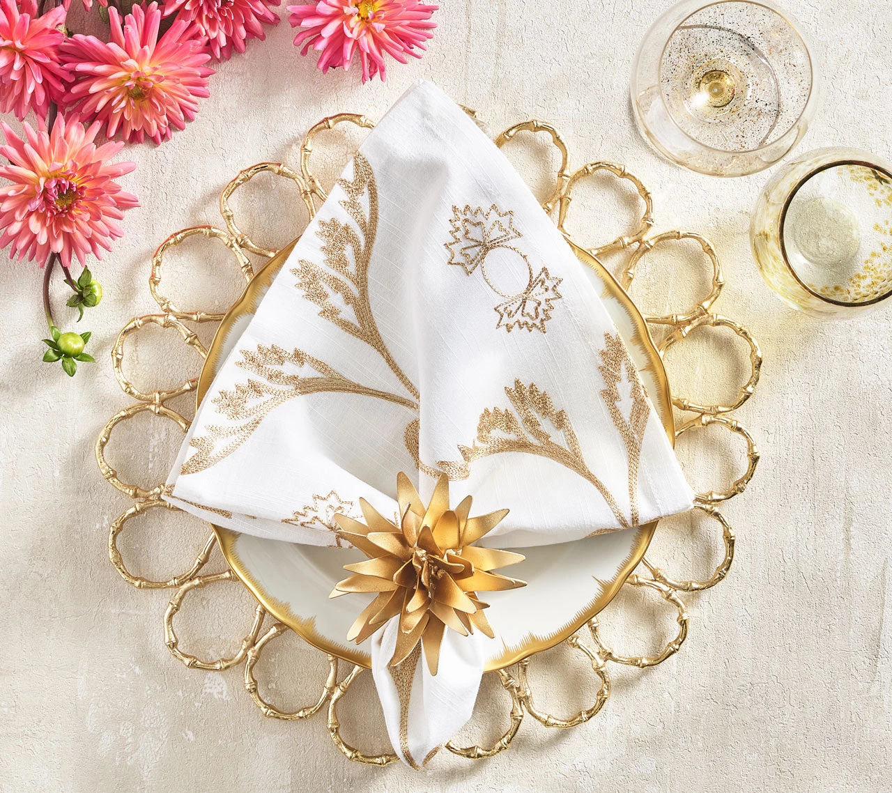 Kim Seybert Placemats Bamboo Charger In Gold, Set Of 4