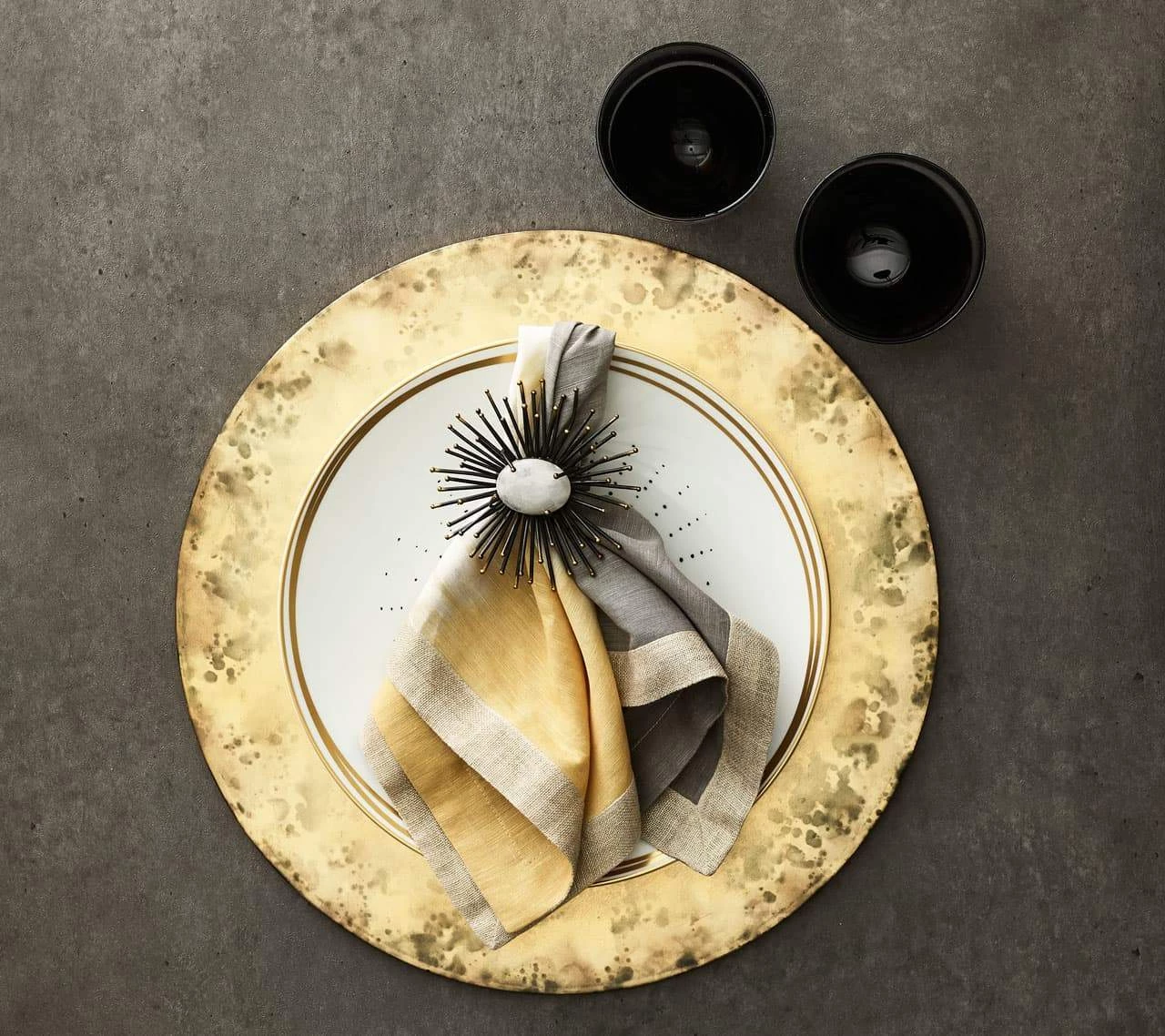 Kim Seybert Solstice Napkin In Gray & Beige, Set Of 4