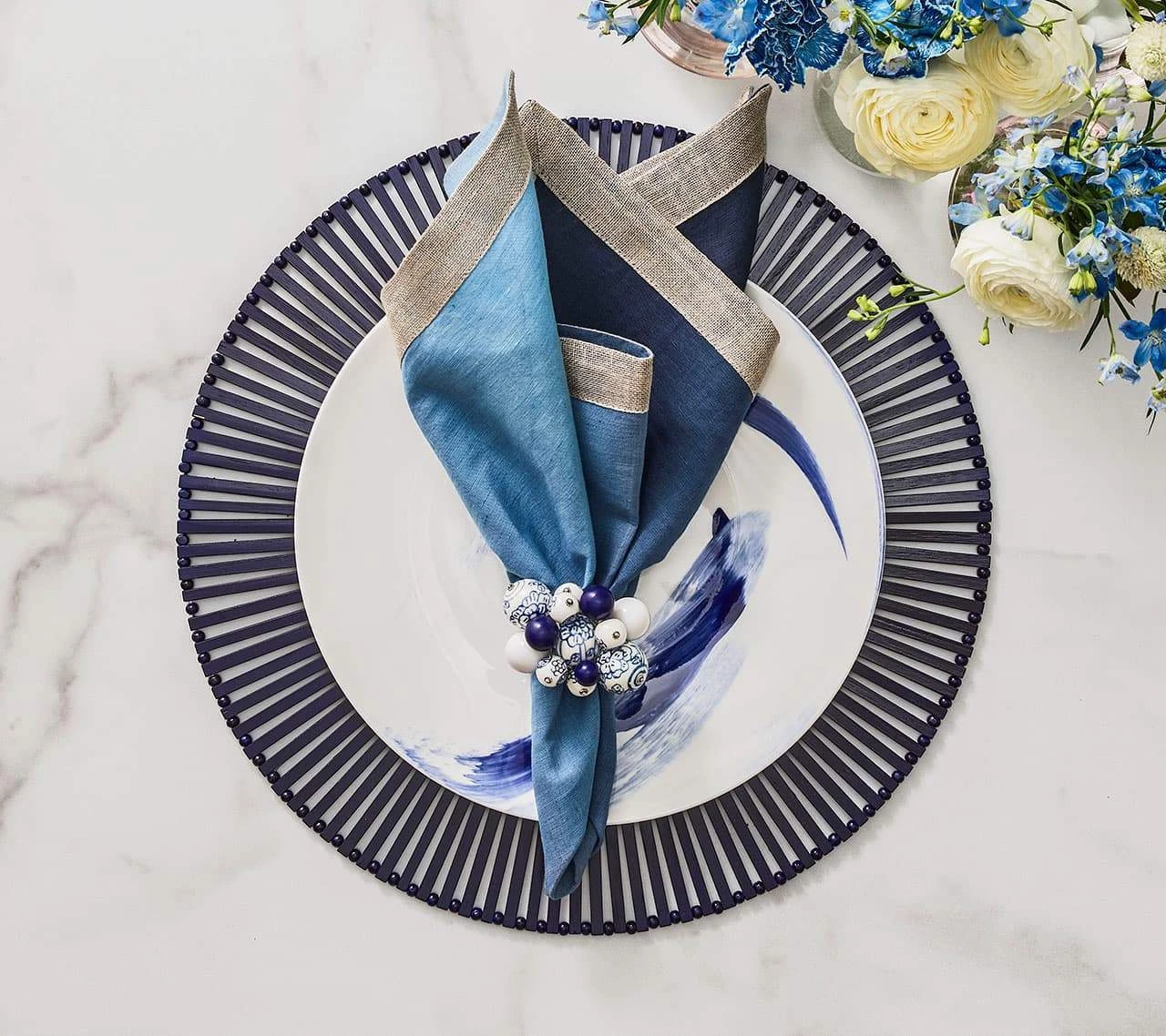 Kim Seybert Dip Dye Napkin In Navy & Blue, Set Of 4 Napkins
