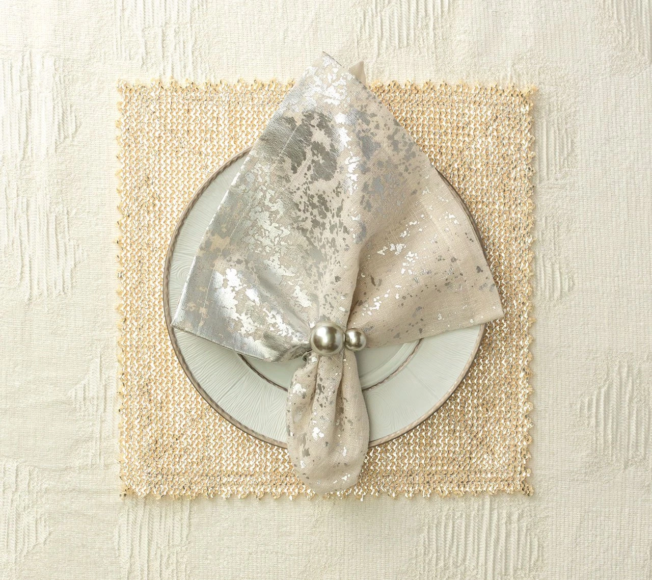 Kim Seybert Metafoil Napkin In White & Silver, Set Of 4 Napkins