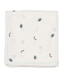 Kim Seybert Bohemia Tablecloth In White & Seafoam Tablecloths
