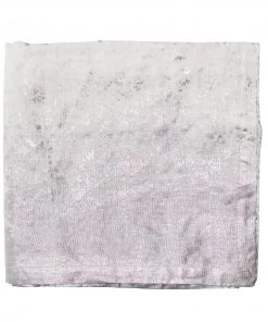 Kim Seybert Metafoil Tablecloth In White & Silver