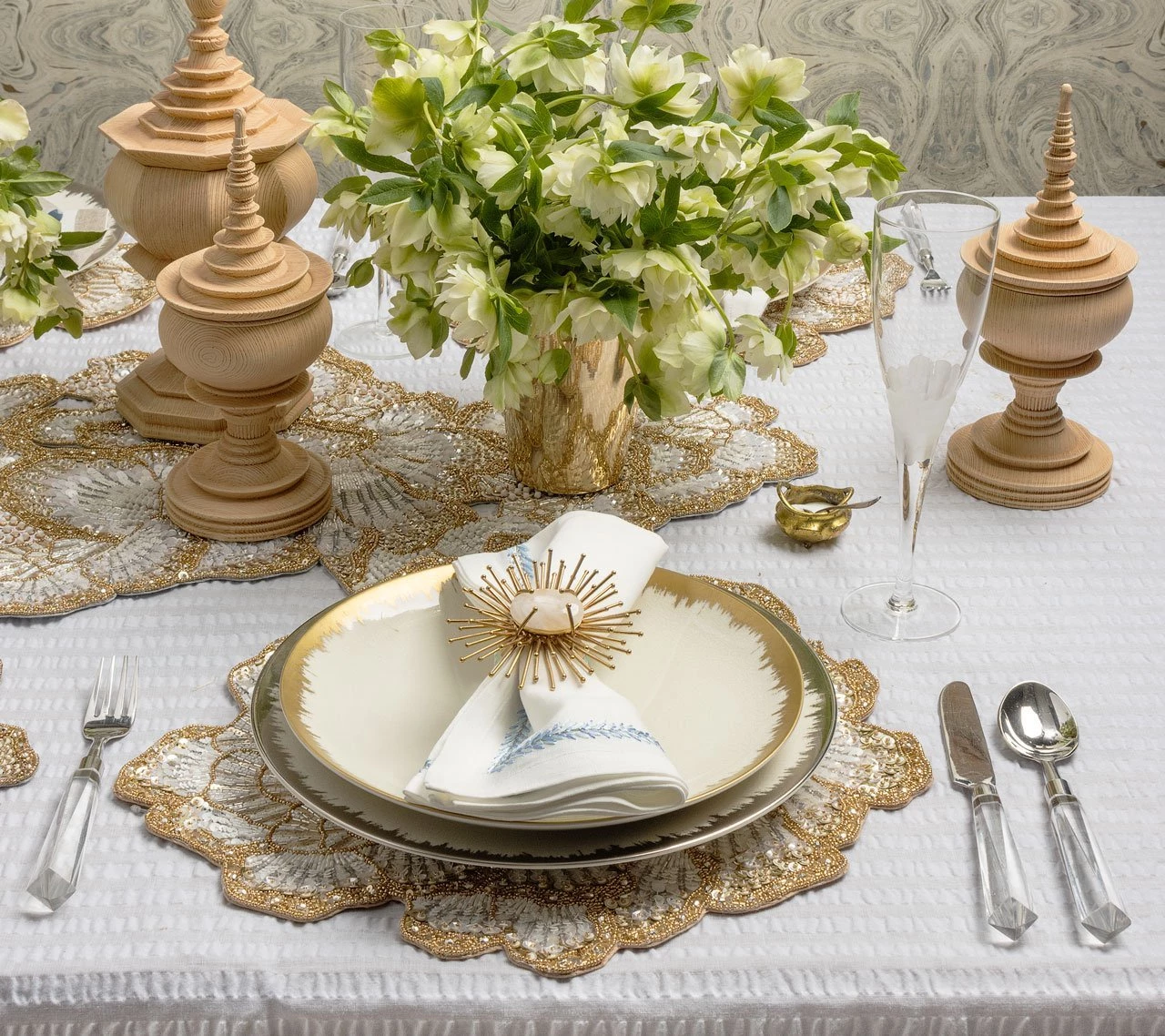 Kim Seybert Tablecloths Seersucker Tablecloth In White